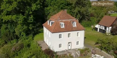 Foto - Stilvolle denkmalgeschützte Villa mit Blick auf Schloss Höllinghofen!