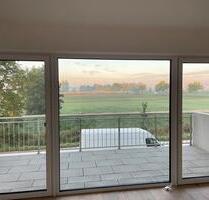 Traumwohnung in Bad Gögging: Neuwertige 4,5 Zimmer mit Westbalkon - Neustadt an der Donau