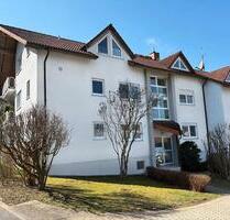 Schöne 2-Zimmer-Wohnung mit Balkon und EBK in Rosenberg - Ravenstein