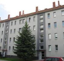 Familienfreundliches Wohnen im Siedlungsgebiet- 4-Raum Wohnung mit Balkon- Taborer Straße 9 - Naumburg (Saale)