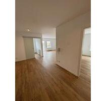 Wohnung zum Verkauf 289000,00€ - 289.000,00&nbsp;EUR Kaufpreis, ca.&nbsp; 90,00&nbsp;m&sup2; in Karlsruhe (PLZ: 76149) Neureut