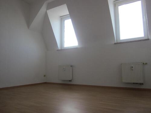 Foto - Dachgeschoßwohnung in Plauen zur Miete