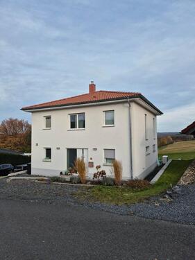 Foto - Stadtvilla in ruhiger Ortsrandlage. Provisionsfrei!