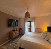 Zentrales Einfamilienhaus mit Garage und Garten in Neu-Anspach