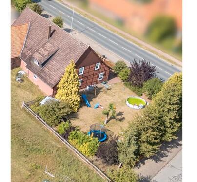 Foto - Bauernhaus, Landhaus in Wedemark zum Kaufen