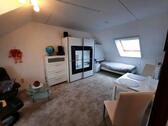 Foto - 1 Zimmer Dachgeschoßwohnung zur Miete in Leverkusen