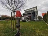Foto - 7 Zimmer Mehrfamilienhaus, Wohnhaus zum Kaufen in Burgrieden