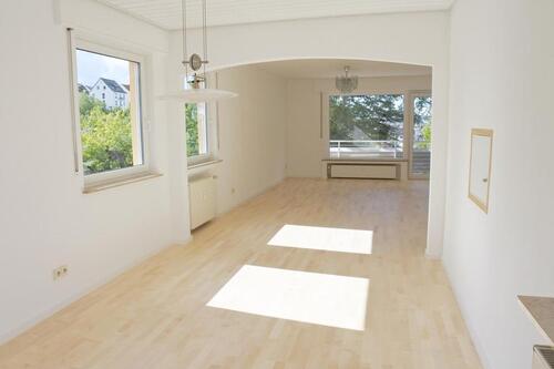 Foto - 2.5-Zimmer-Wohnung mit großem Balkon