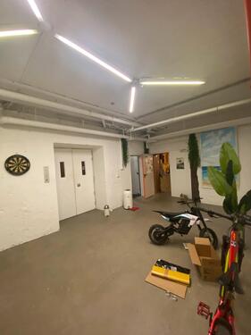 Foto - Werkstatt Lager Raum Büro - 500,00 EUR Kaltmiete,
