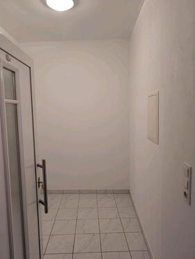 Foto - 3-Zimmer-Wohnung zu mieten - 750,00 EUR Kaltmiete,