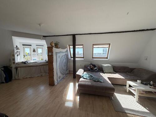 Foto - 2.5 Zimmer Dachgeschoßwohnung zur Miete in Kiel