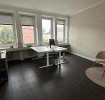 Büro Büroraum Atelier 25qm - 550,00 EUR Kaltmiete, ca.  25,00 m² in Kiel (PLZ: 24105) Blücherplatz