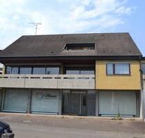 Mehrfamilienhaus in Remshalden Geradstetten (Wohnen und Gewerbe)