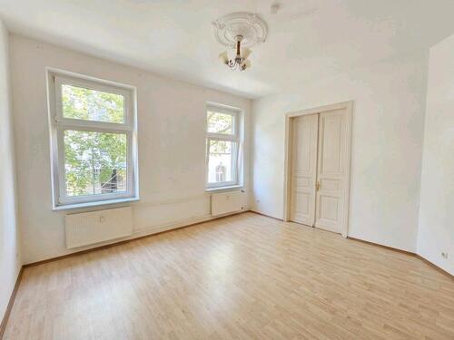 Foto - Altbau-Charme in Ruhrort: 2 Zi.Wohnküchegroßes Badhohe Decken