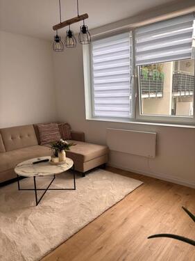 Foto - Kernsanierte 2-Zimmerwohnung in direkter Rheinlage