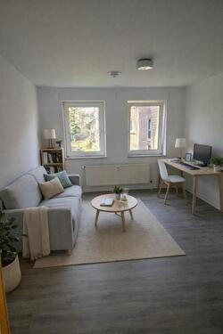 Foto - helle 1 Zimmer Wohnung 22m² neue EBK Duschbad in Kiel Kronshagen Nähe der CAU Universität