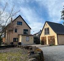 Einfamilienhaus mit großer Einliegerwohnung 1200qm Grund - Stein