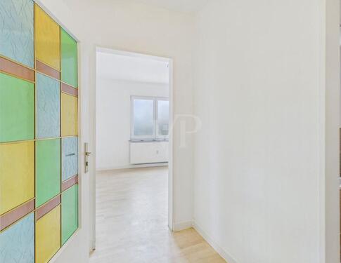 Foto - 140m2 WhgHaus 5 Zi., Küche, 3 Bäder, Balkon in Großostheim