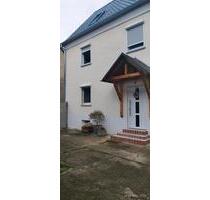 Einfamilienhaus zu verkaufen - 255.000,00&nbsp;EUR Kaufpreis, ca.&nbsp; 145,00&nbsp;m&sup2; in Wasserlosen (PLZ: 97535)