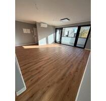 Wohnung zu vermieten 61m2 neu renoviert Top Lage Holserstr. 1 - Bünde