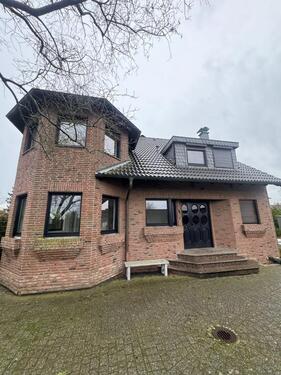 Foto - Einfamilienhaus mit vier Schlafzimmern in Mönchengladbach