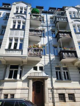 Foto - Gohlis-Süd: 3 Zimmer I Balkon I Tageslichtbad mit Wanne & Dusche I Maisonette
