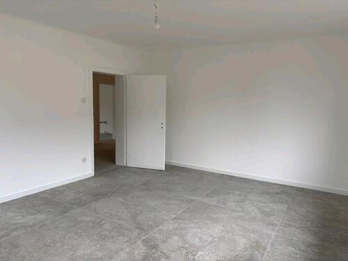 Foto - Sanierte luxuriöse 5-Zimmer-Wohnung in Neunkirchen