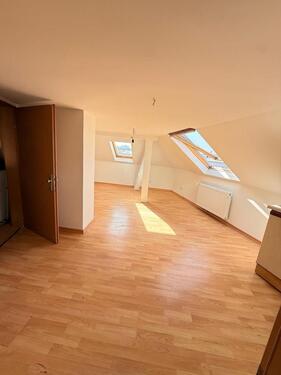 Foto - 2 Zimmer Dachgeschoßwohnung zur Miete in Hof