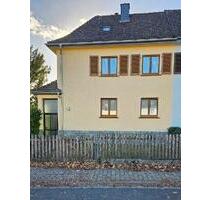 DHH in Oberursel - gepflegtes Einfamilienhaus in zentraler Lage - Oberursel (Taunus)