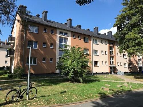 Foto - Demnächst frei! kleine 3 Zimmer Wohnung mit Balkon in MG-schmöderpark