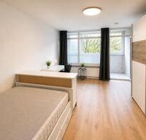 WG-Zimmer 26 m2 mit Loggia, Erstbezug nach Renovierung, Pasing - München Aubing-Lochhausen-Langwied