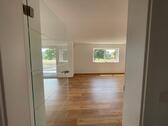 Foto - Hochwertige 4-Zimmer-Wohnung mit Balkon und Einbauküche