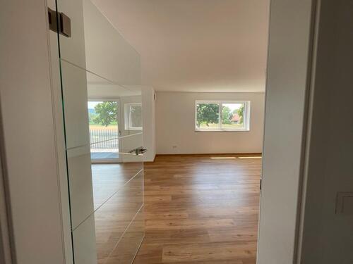 Foto - Hochwertige 4-Zimmer-Wohnung mit Balkon und Einbauküche