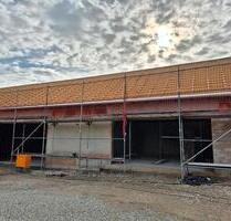 Lagerhalle (136qm teilbar) in Bergkirchen zu vermieten