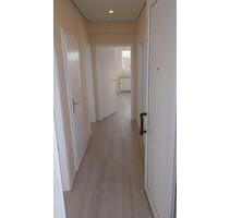 3-Zimmer Wohnung mit Balkon, genialer Ausblick über das Tal - Wuppertal Gemarkung Langerfeld