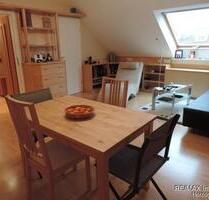 Großzügige, möblierte 2 Zi.-DG-Maisonette-Wohnung - Herzogenaurach