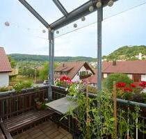Kapitalanlage: Maisonette + Balkon + 4 Stellplätze - Auenwald