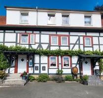 3-Zimmer-Dachgeschoss-Whg. - 535,00&nbsp;EUR Kaltmiete, ca.&nbsp; 107,00&nbsp;m&sup2; in Langelsheim (PLZ: 38685)