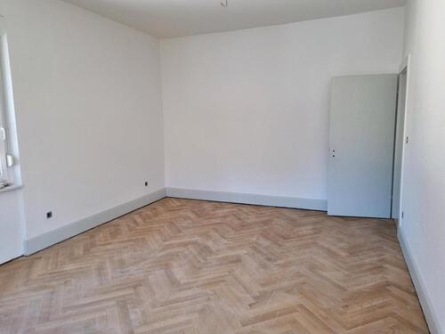 Foto - Tolle, frisch renovierte 2,5 Zimmer Wohnung