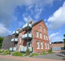 Moderne 2-Zimmer-Wohnung mit hochwertiger Ausstattung und Balkon in Horneburg