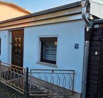 Haus in ruhiger Lage mit neuer Wärmepumpe von Privat - Werdau