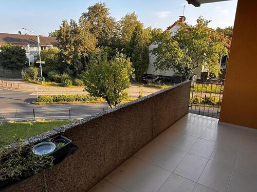 Foto - Charmante; voll möblierte 1-Zimmer-Etagenwohnung mit Balkon