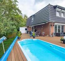 Attraktives Reihenendhaus mit Außenpool & Wellnesskeller - Neu Wulmstorf