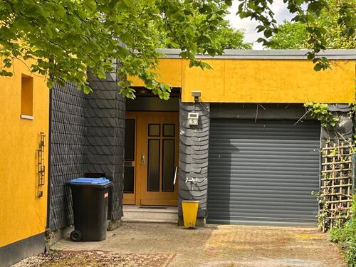 Foto - Bungalow mit ELW zu vermieten - 1.850,00 EUR Kaltmiete, ca.  198,00 m²