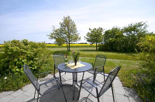 Foto - Ostsee, Rügen, strandnahe Fewo mit Terrasse und Schlafraum