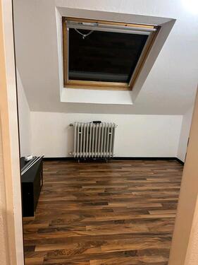 Foto - 3 Zimmer Dachgeschoßwohnung in Schiffweiler