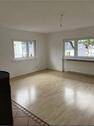 Foto - Renovierte Wohnung mit drei Zimmern, Kamin, Balkon und EBK