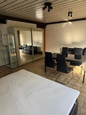 Foto - Möblierte Einliegerwohnung in Weiden mit Stellplatz und Garage