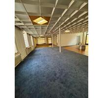 Gewerbefläche mit LagerhalleBüroHalle an Hauptstraße - Liebenau