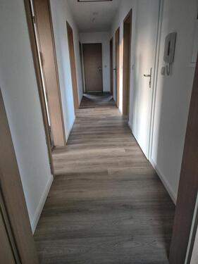 Foto - 4 Zimmer Wohnung ab sofort zu vermieten!